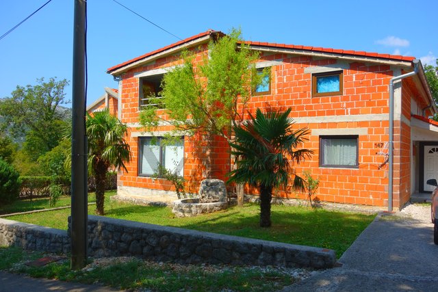 CRIKVENICA house of 150 m2 on 1000 m2 garden in the hinterland