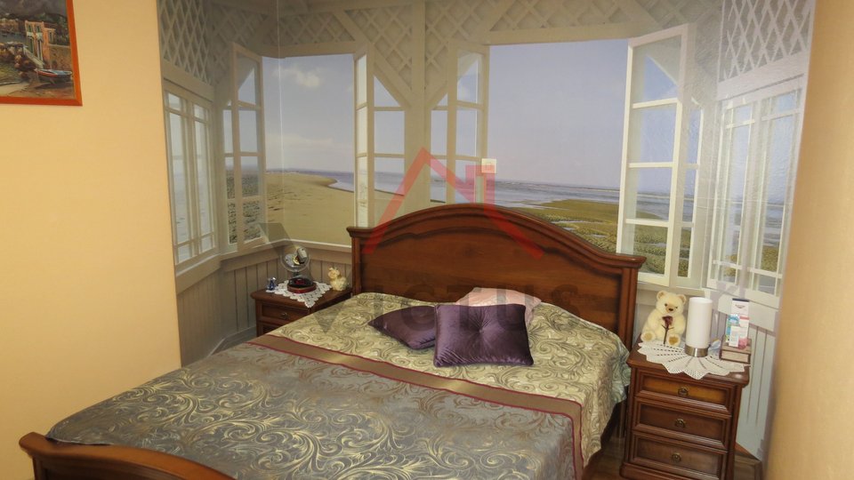 JADRANOVO Drei-Zimmer-Wohnung in der Nähe des Meeres