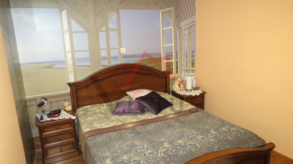 JADRANOVO Drei-Zimmer-Wohnung in der Nähe des Meeres