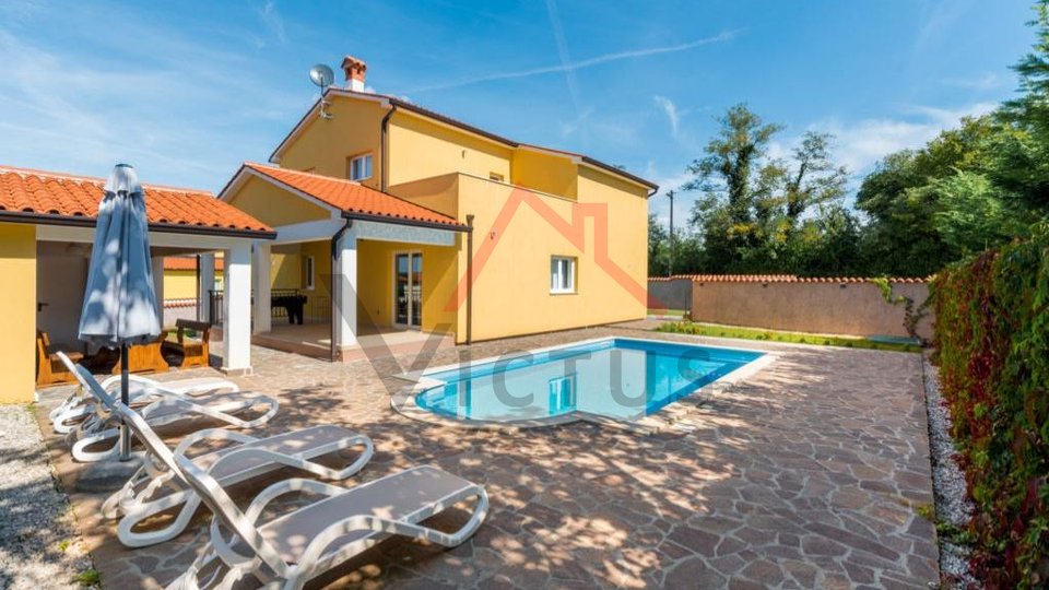 LABIN - new family house with pool near the city