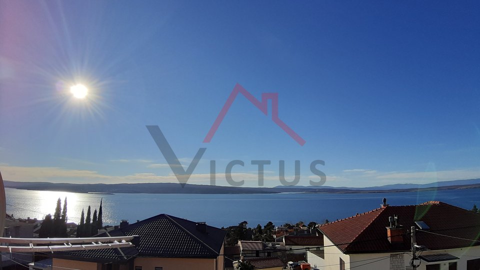 CRIKVENICA - apartment with garage near the center and the sea