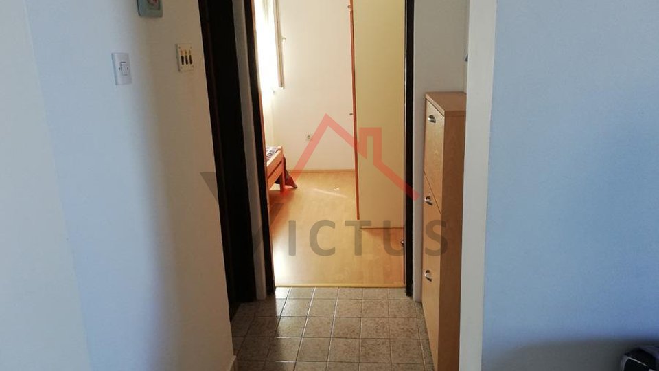 SELCE - floor with two apartments