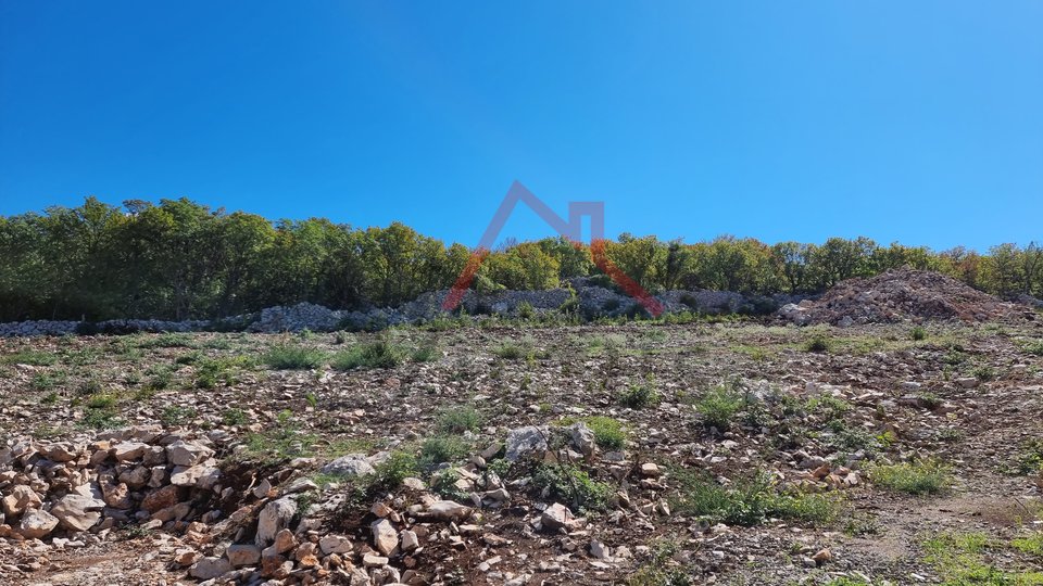 KLENOVICA - building land 200 m from the sea
