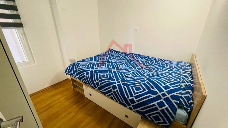 NOVI VINODOLSKI - two bedroom apartment near the sea