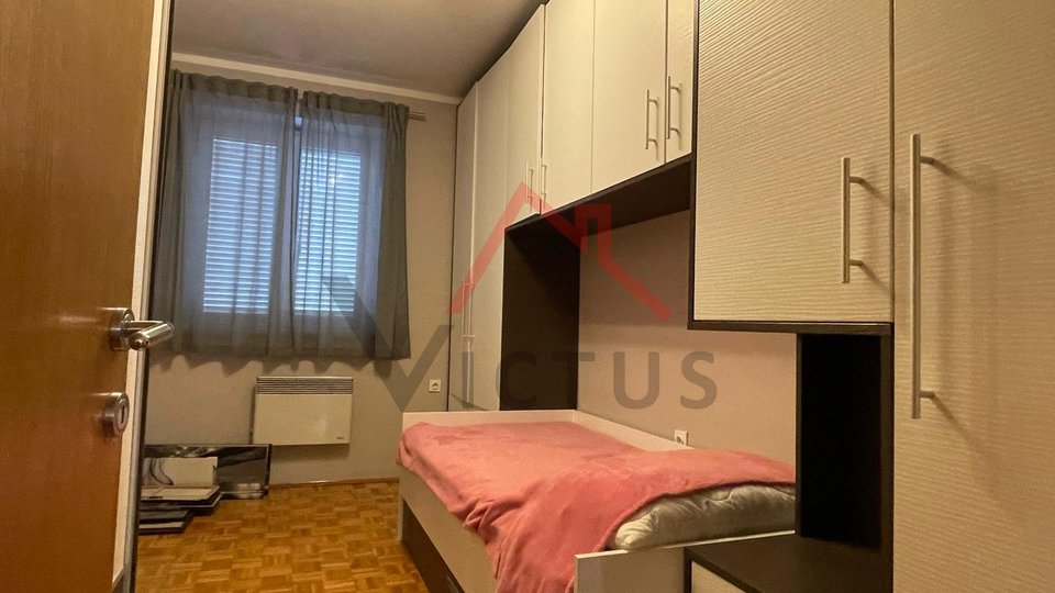 NOVI VINODOLSKI - Appartamento con 2 camere da letto, 65 m2