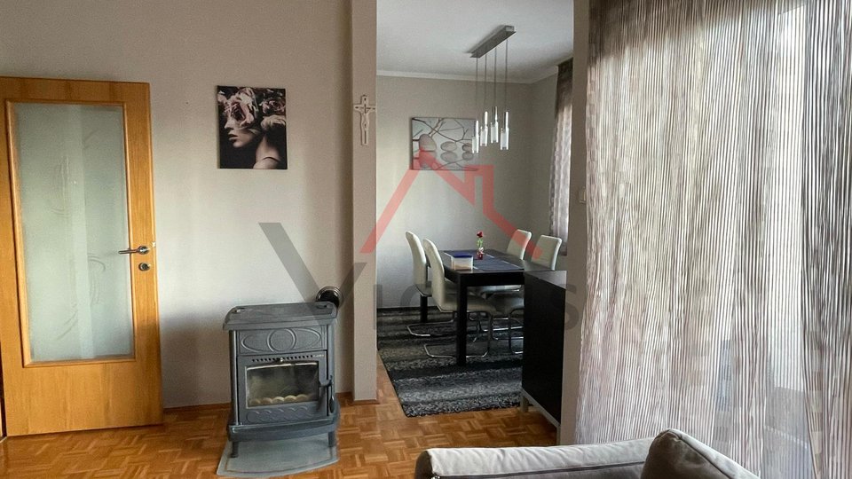 NOVI VINODOLSKI - 2-bedroom apartment, 65 m2