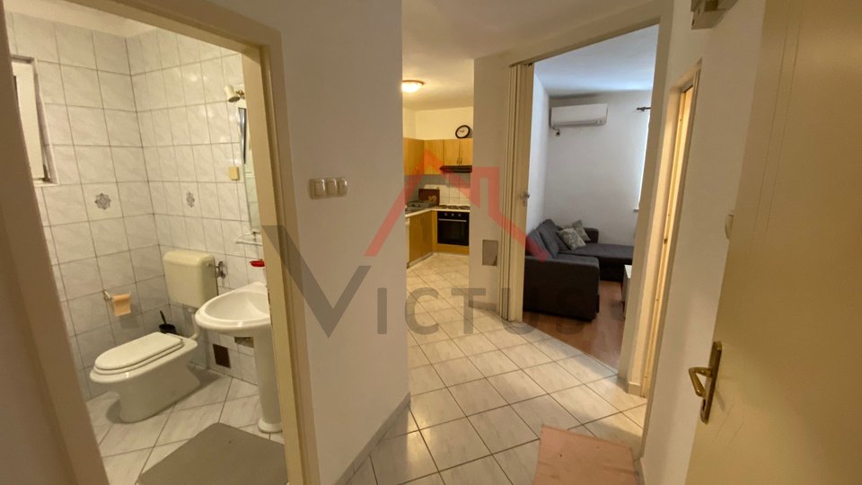 NOVI VINODOLSKI - 1 camera + bagno, appartamento, 42 mq