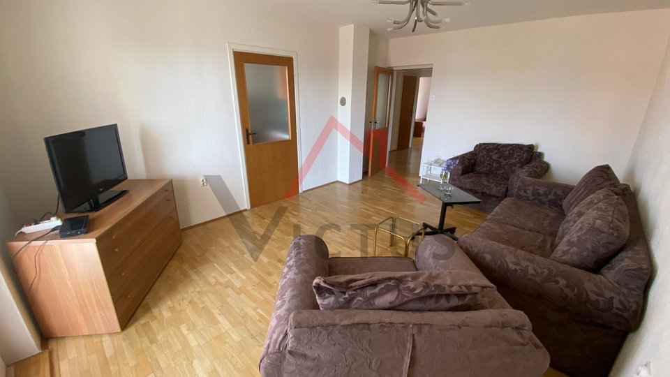 CRIKVENICA - 2 bedrooms, apartment, 82 m2