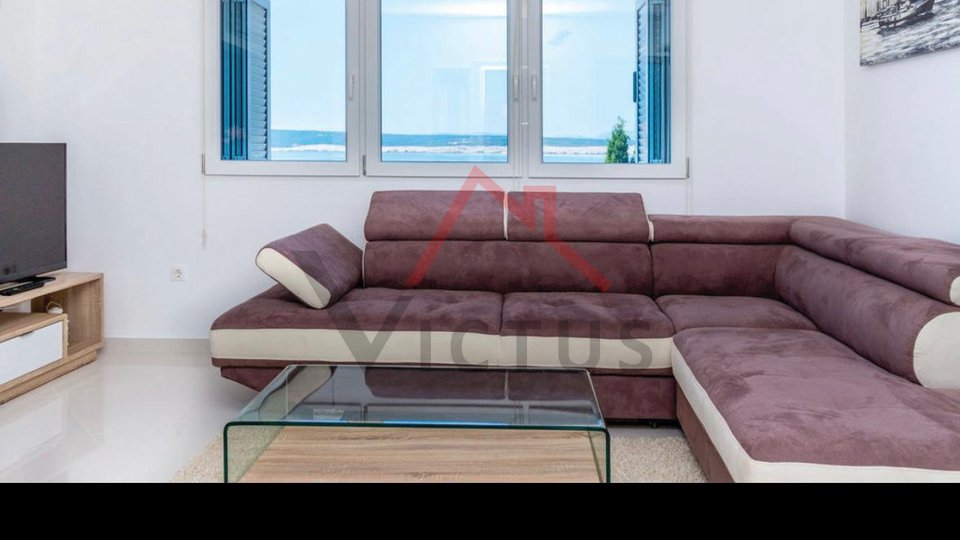 DRAMALJ - 1 bedroom + living room, 61 m2, apartment with a beautiful view of the sea