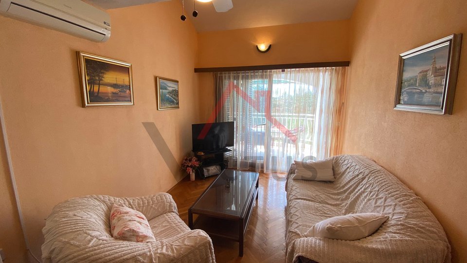 JADRANOVO - 1 Schlafzimmer + Badezimmer, Wohnung mit Balkon, 47 m2