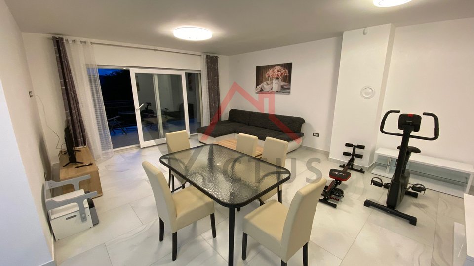 BRIBIR - 3 bedrooms, apartment with a spacious terrace, 115 m2