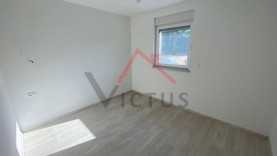 GRIŽANE - 3 bedrooms + bathroom, apartment in a new building with a terrace, 82 m2