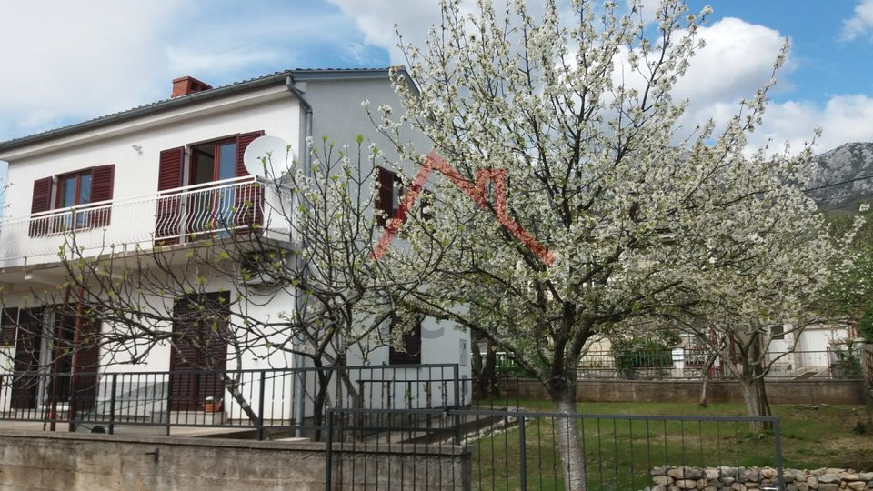TRIBALJ - Samostojeća kuća s garažom