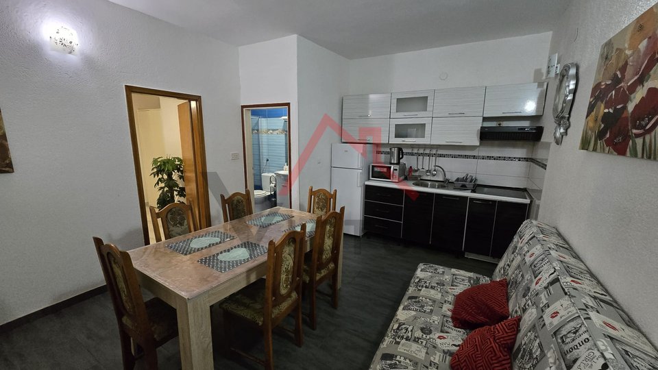 CRIKVENICA - 2 bedrooms, apartment near the sea, 50 m2