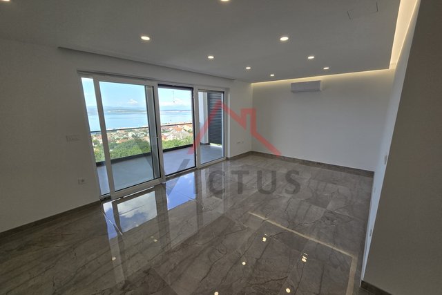 CRIKVENICA - 2 bedrooms + bathroom, new building with an open sea view