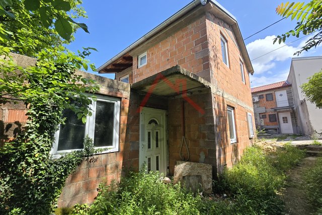 JADRANOVO - House, unfurnished, 98 m2