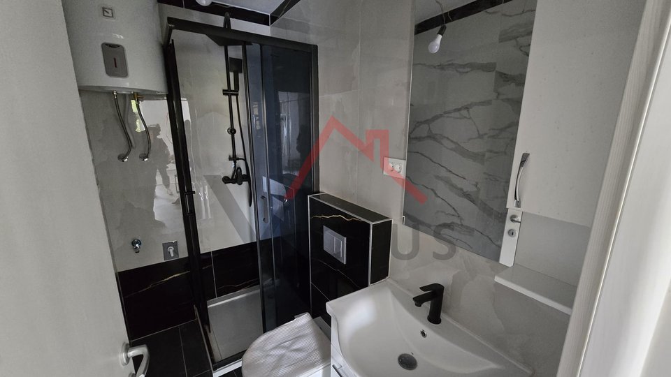 CRIKVENICA - 1 camera da letto + bagno, appartamento al piano terra, 40 m2