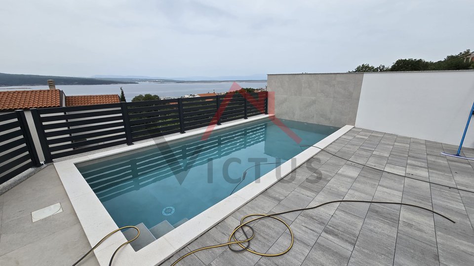 CRIKVENICA - 2 bedrooms + bathroom, new building with swimming pool and garden