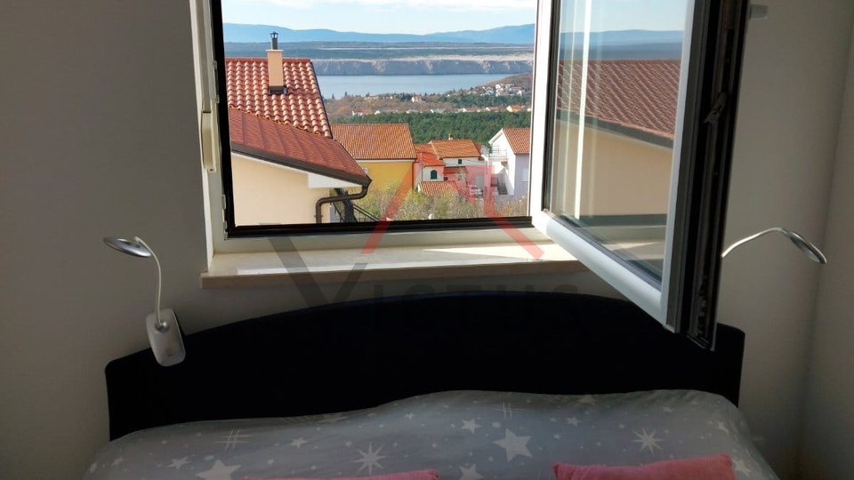 JADRANOVO - 1 Schlafzimmer + Badezimmer, Wohnung mit zwei Parkplätzen und Blick auf das Meer