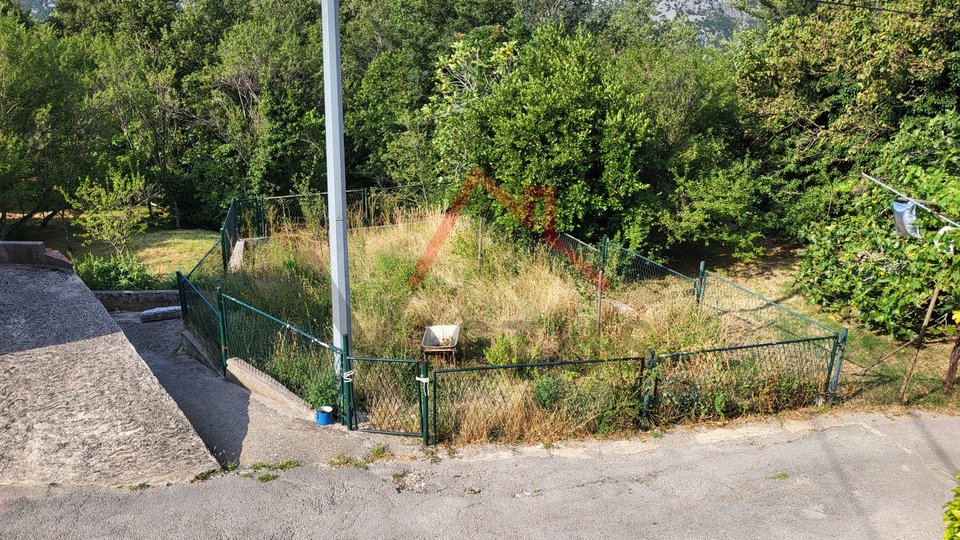 VINODOLSKA OPĆINA Tribalj - dvije kuće, garaža, dvor i vrt