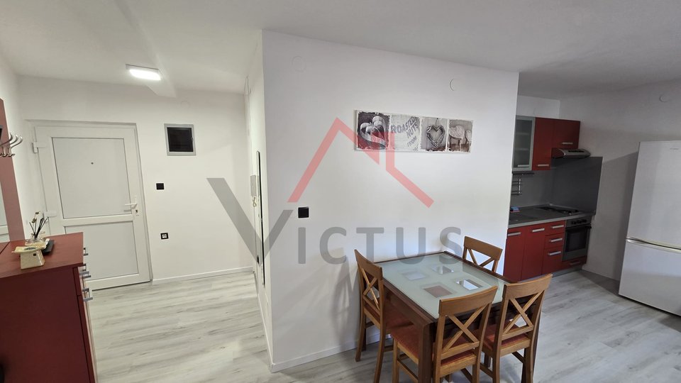 CRIKVENICA - 1 camera da letto + bagno, appartamento arredato al primo piano, 37 m2