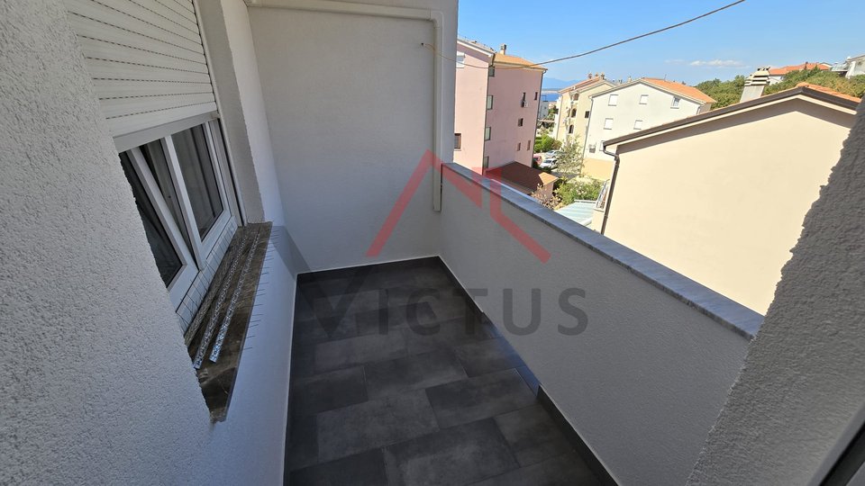 CRIKVENICA - 1 camera da letto + bagno, appartamento arredato al primo piano, 37 m2