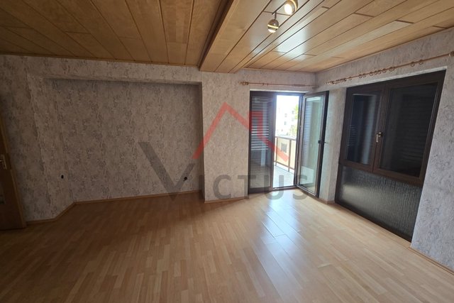 NOVI VINODOLSKI - Apartment in the city center, 66 m2