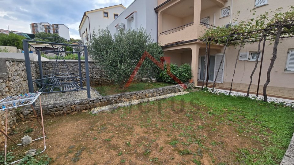 CRIKVENICA - Casa con 4 appartamenti e garage