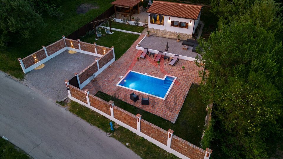 KRIŽIŠĆE - Vacation house with swimming pool