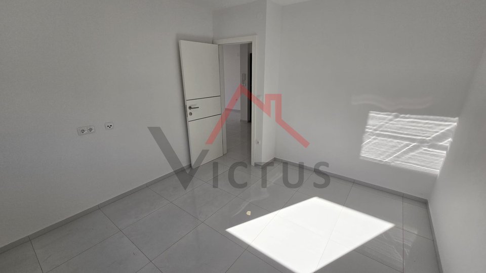 CRIKVENICA - 2 bedroom + bathroom, apartment in a new building, 150 meters from the sea, 54 m2