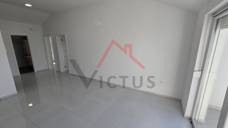 CRIKVENICA - Two-story apartment in a new building, 150 meters from the sea, 106 m2