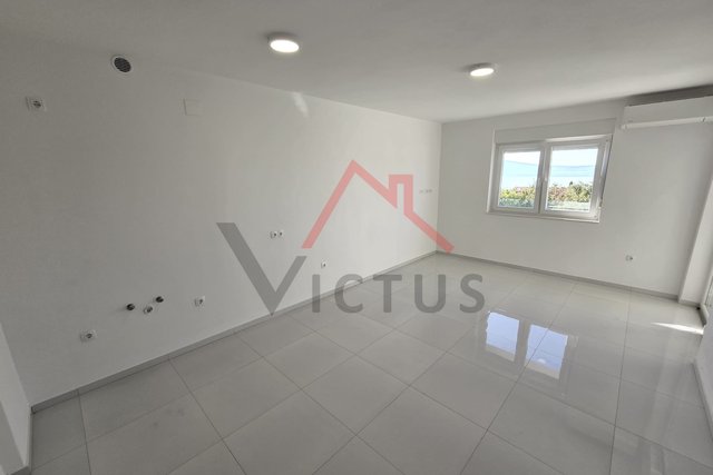 CRIKVENICA - Two-story apartment in a new building, 150 meters from the sea, 121 m2