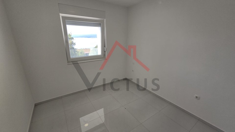 CRIKVENICA - Two-story apartment in a new building, 150 meters from the sea, 103 m2