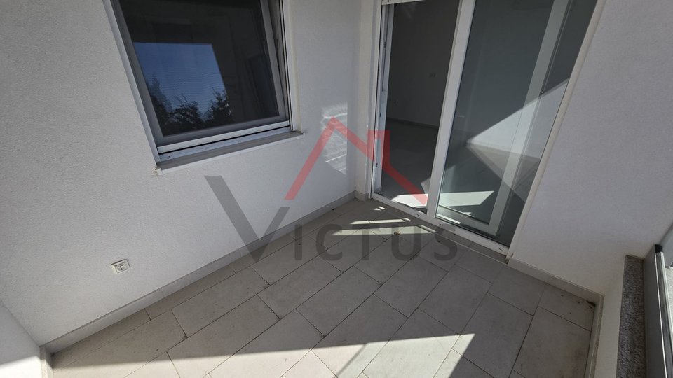 CRIKVENICA - Two-story apartment in a new building, 150 meters from the sea, 103 m2